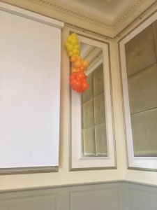 img 20181122 wa00013646264699016731334 225x300 - Hoe verlopen de voorbereidingen van definitieve ballonopdracht bij De Decoratieballon