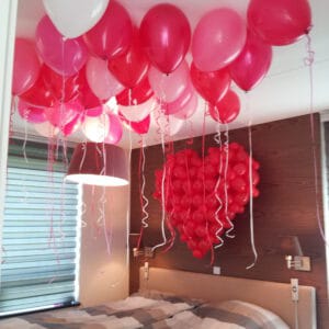 huwelijksaanzoekinslaapkamerroodhart3D 300x300 - Helium ballonnen